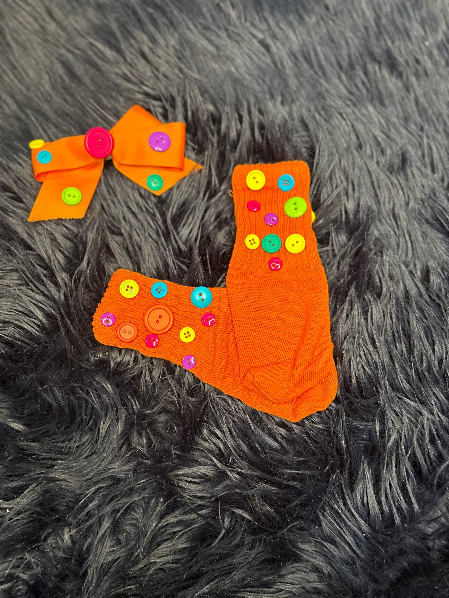 Orange button set (toddler)