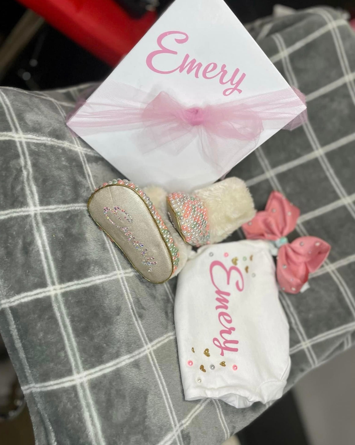 Customized infant sets