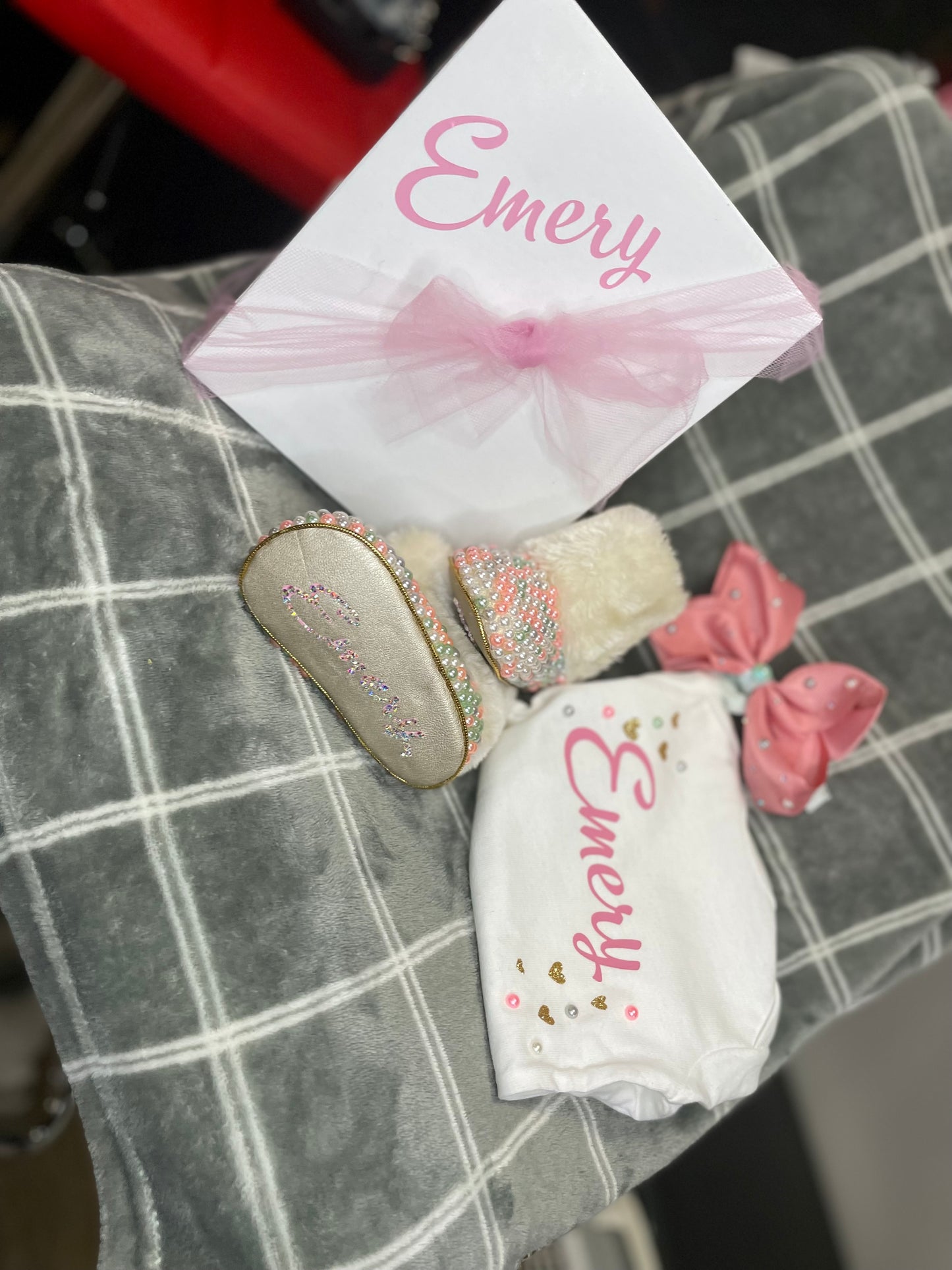 Customized infant sets